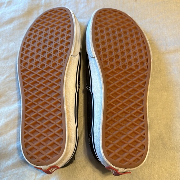 Black Vans - Picture 6 of 6